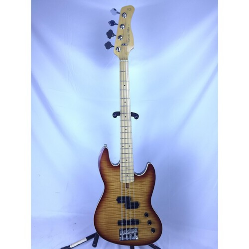 Used Sire Short Scale Bass Guitar at Guitar Center