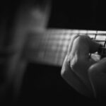 Guitar calluses development on fingertips