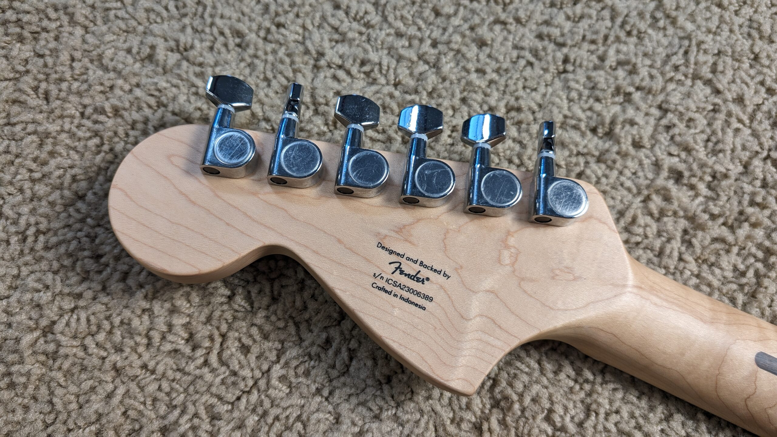Squier Sonic Mustang Headstock Back