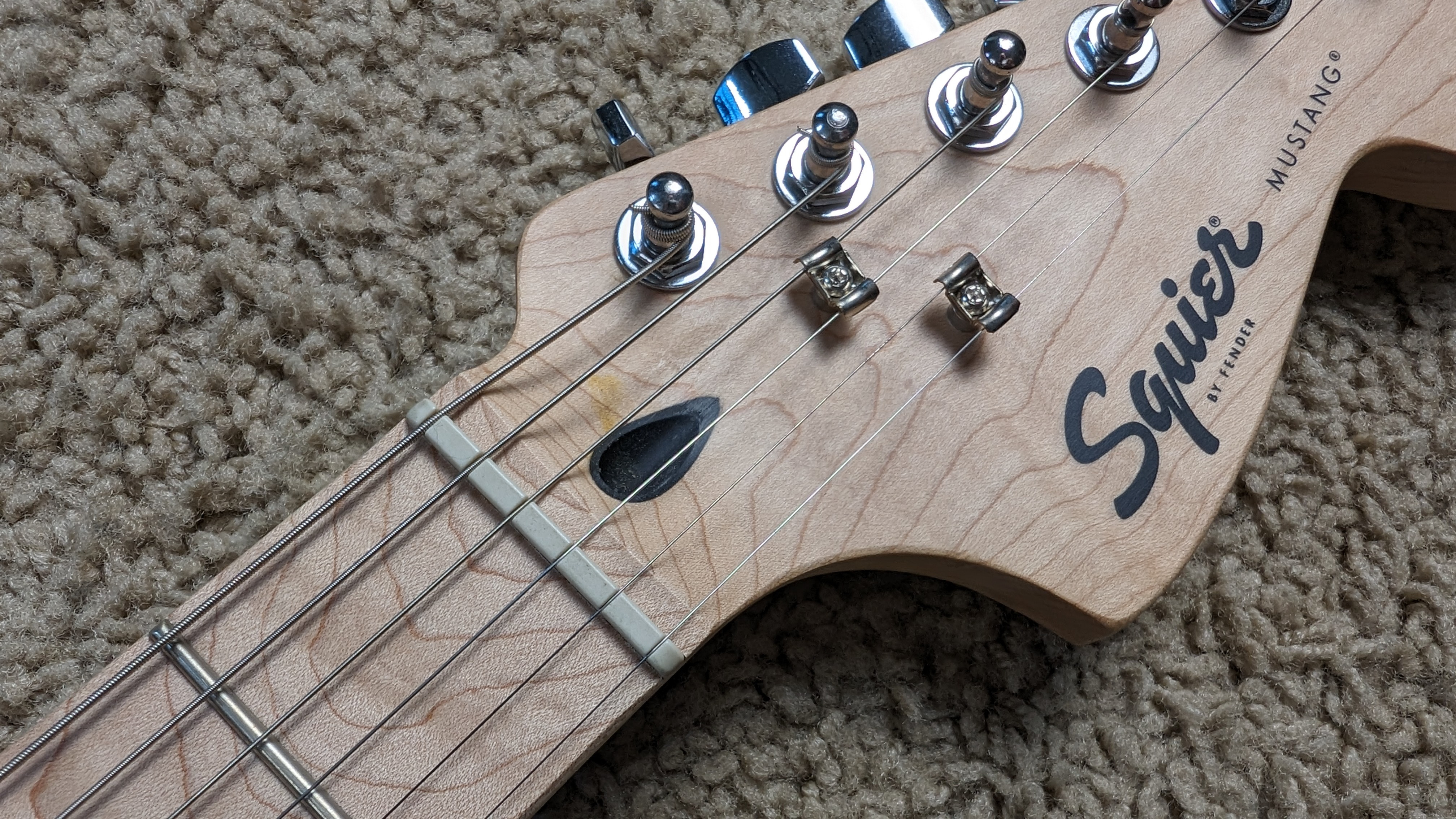 Squier Sonic Mustang Headstock Front View