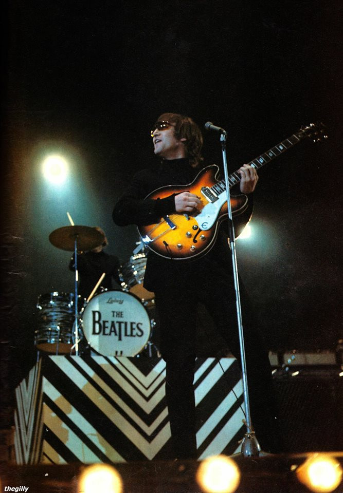 1966 Candlestick Park, John Lennon playing his Epiphone Casino.