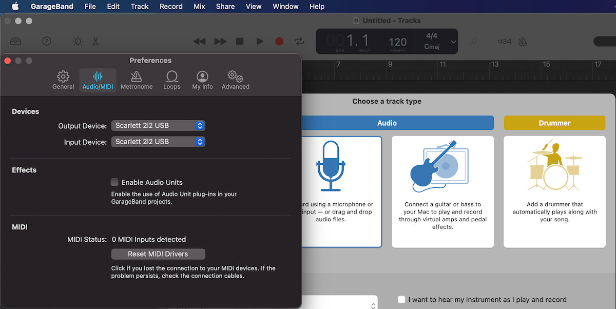 Selecting an audio interface (Scarlett 2i2) in GarageBand preferences