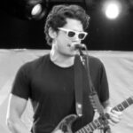 John Mayer performing at Crossroads Festival 2010