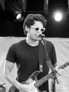 John Mayer performing at Crossroads Festival 2010